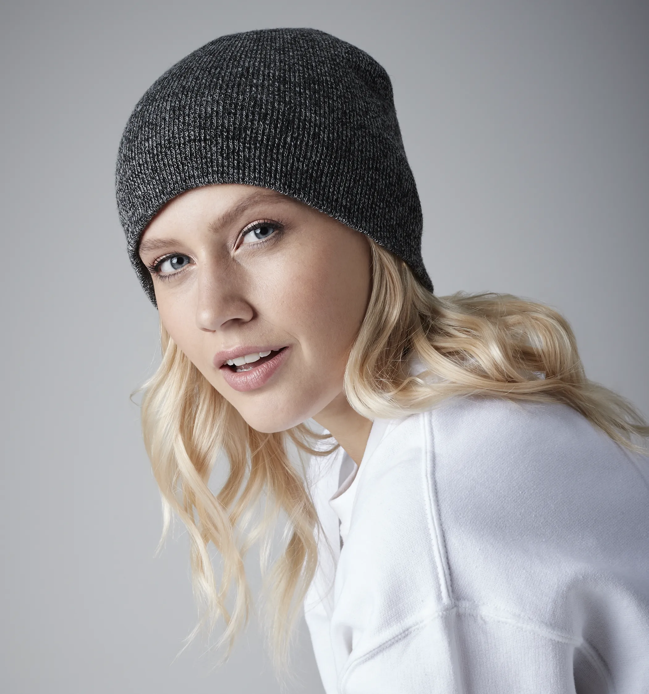 Beanie Knitted Hat | KELLY GREEN