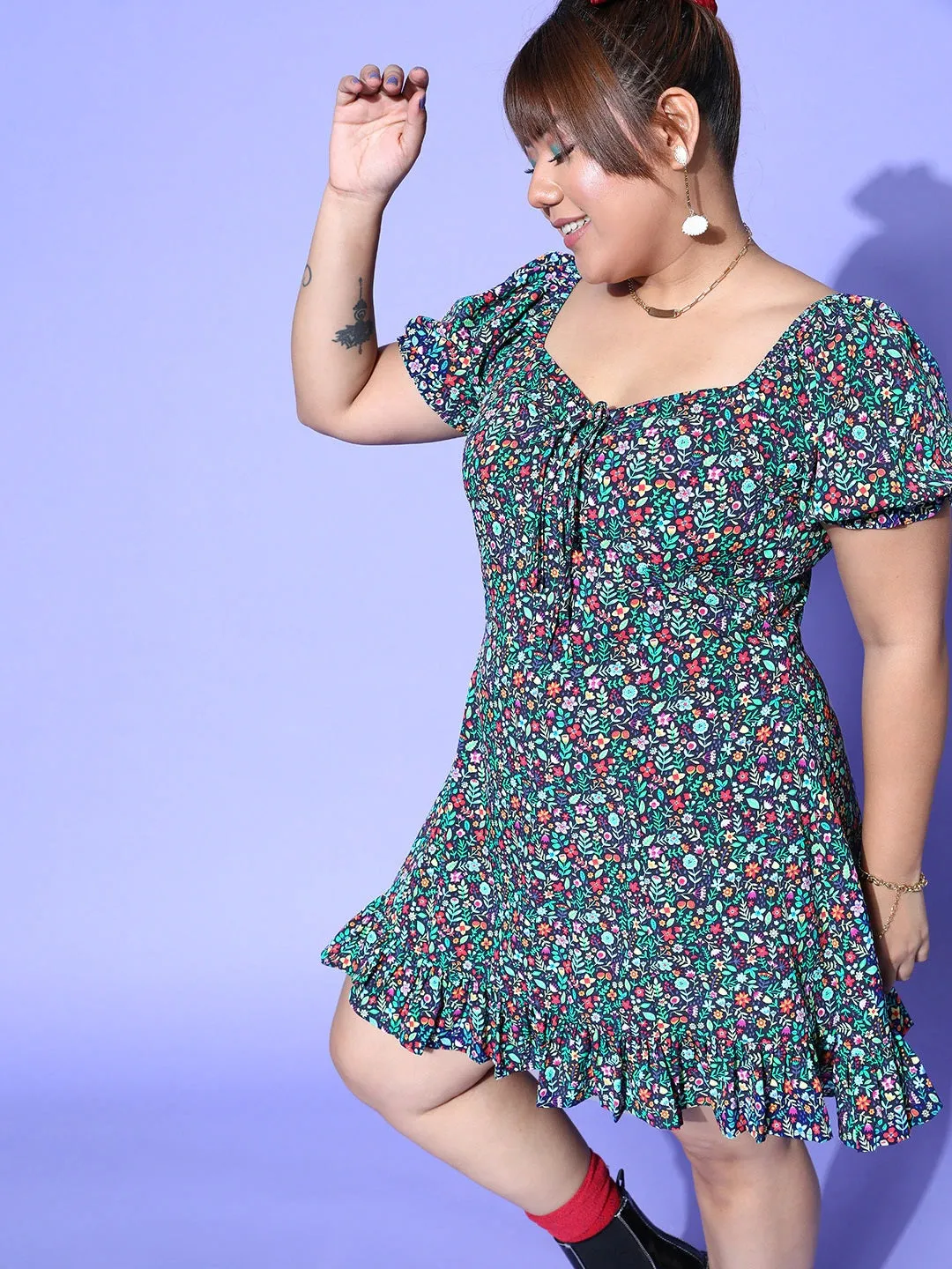 Berrylush Curve Plus Size Navy Blue & Green Floral Printed A-Line Mini Dress