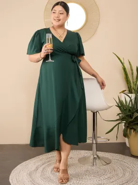 Berrylush Curve Women Green Solid V-Neck Flared Sleeves Wrap Maxi Dress