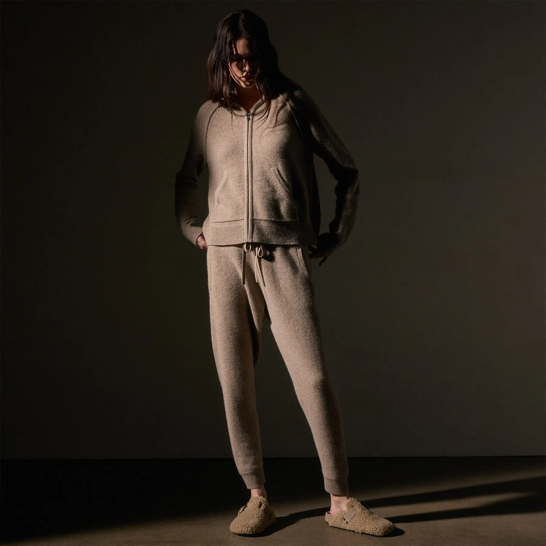 Cashmere Track Pant - Coyote