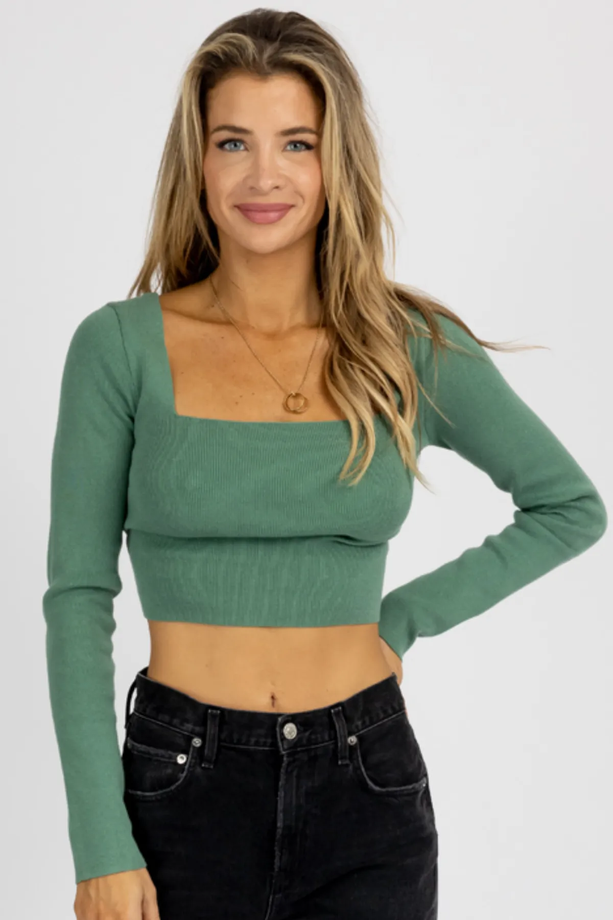 EMERALD LONGSLEEVE KNIT TIE BACK CROP TOP