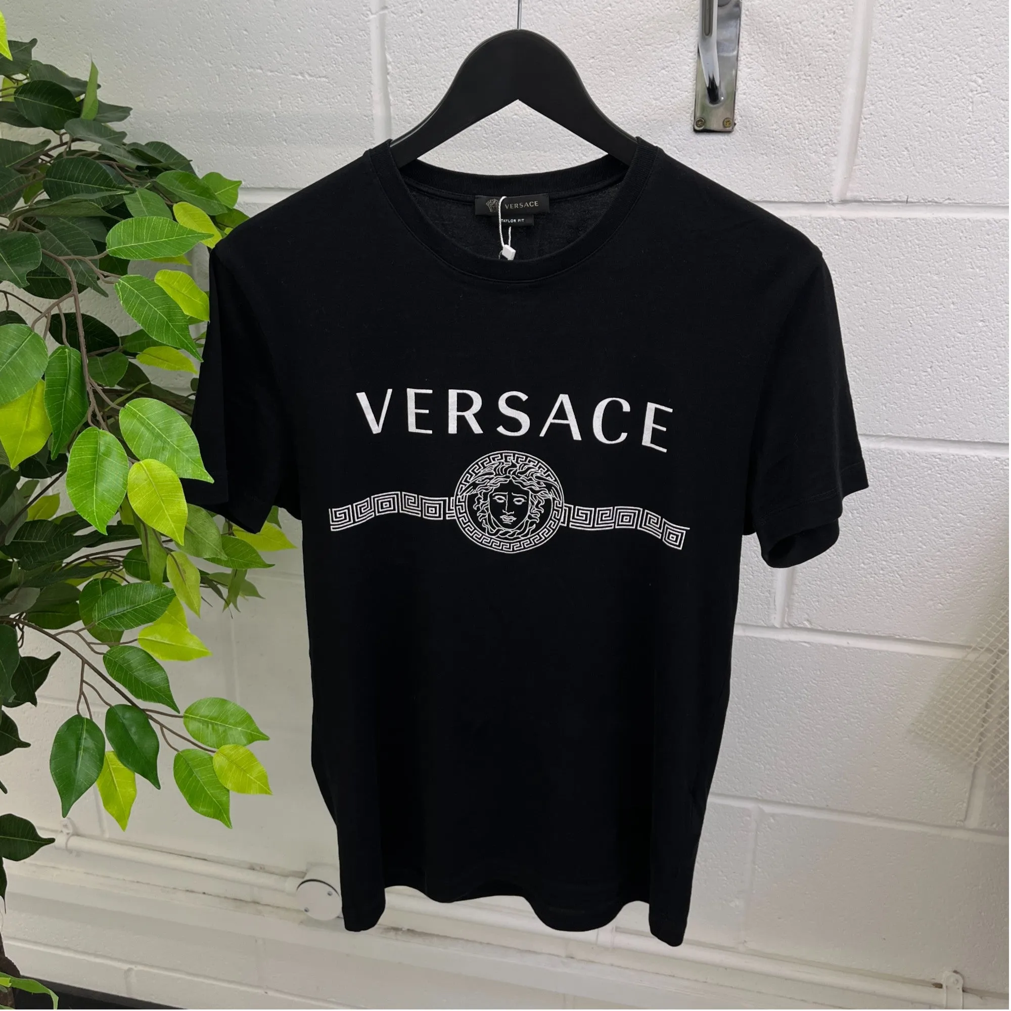 Men's Medusa Logo T-Shirt Black Size S