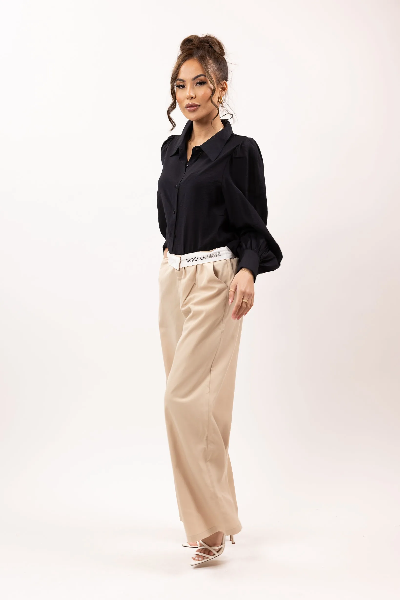 Modelle/Move Highwaist Flip Pants