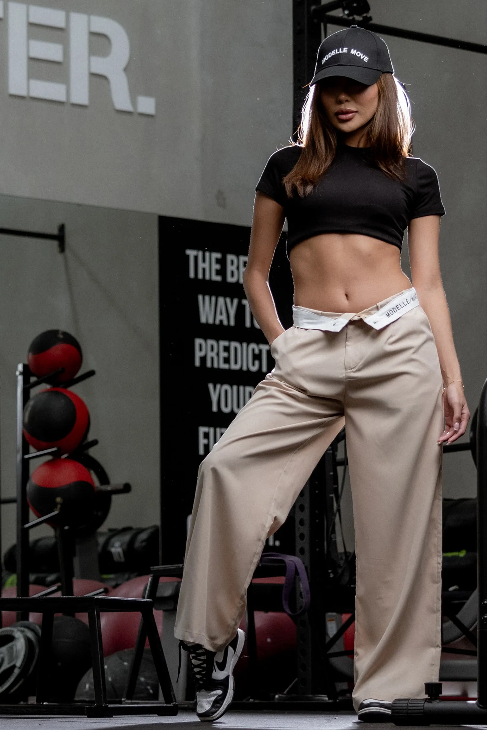 Modelle/Move Highwaist Flip Pants